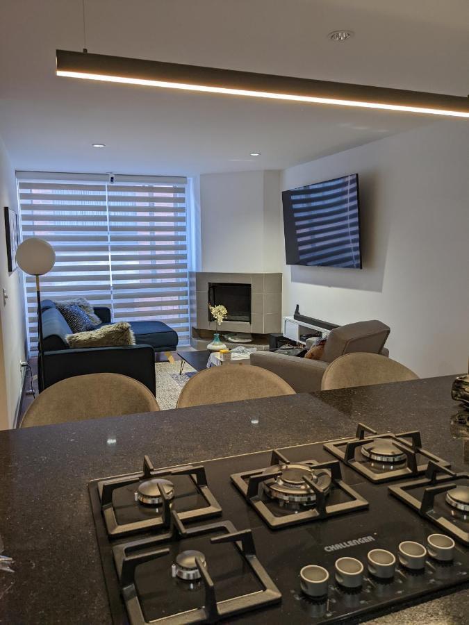 Apartment Brand New - Prime Location For Budgets - Executive & Luxury - Bog