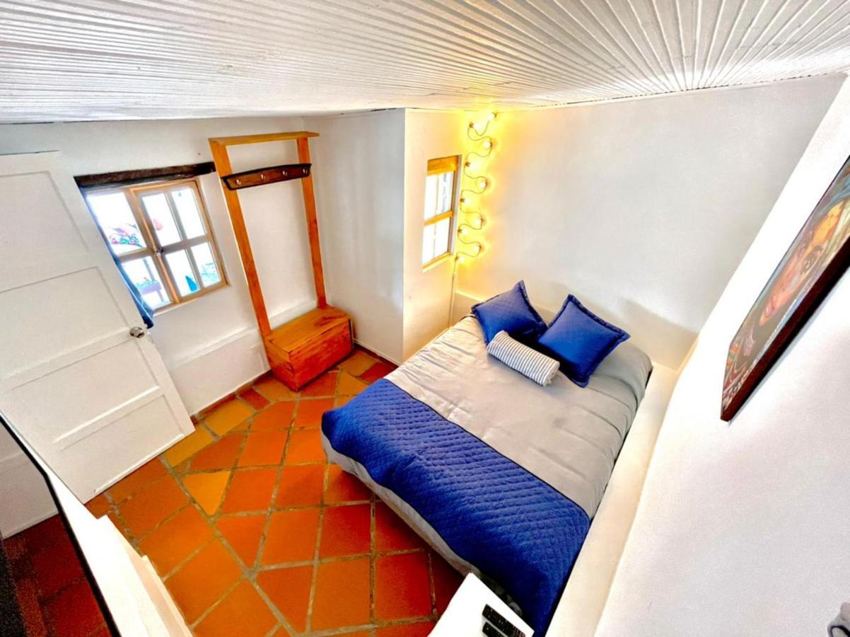 La Casa De Plazas Urban Guest house