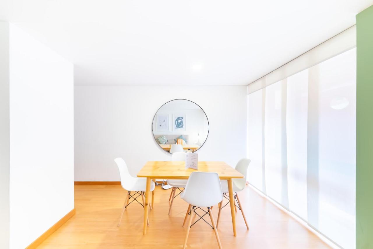 Comfortable Duplex In Parque 93 Apartment