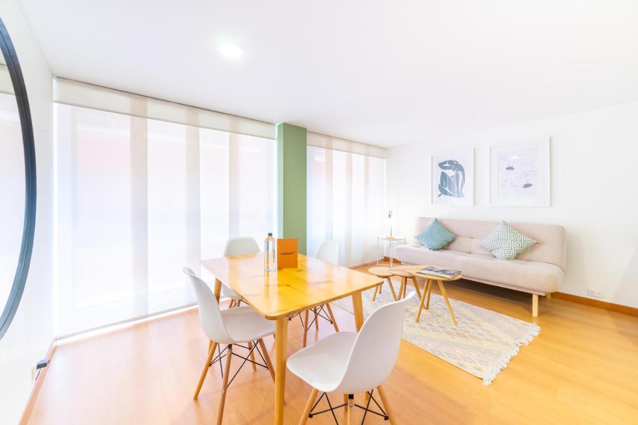 Comfortable Duplex In Parque 93 Apartment *