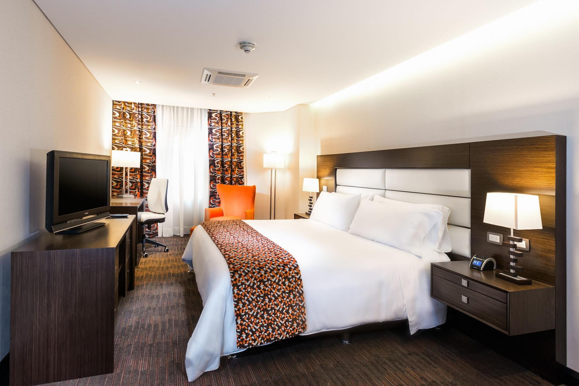 Casa Dann Carlton & 5* Bogota