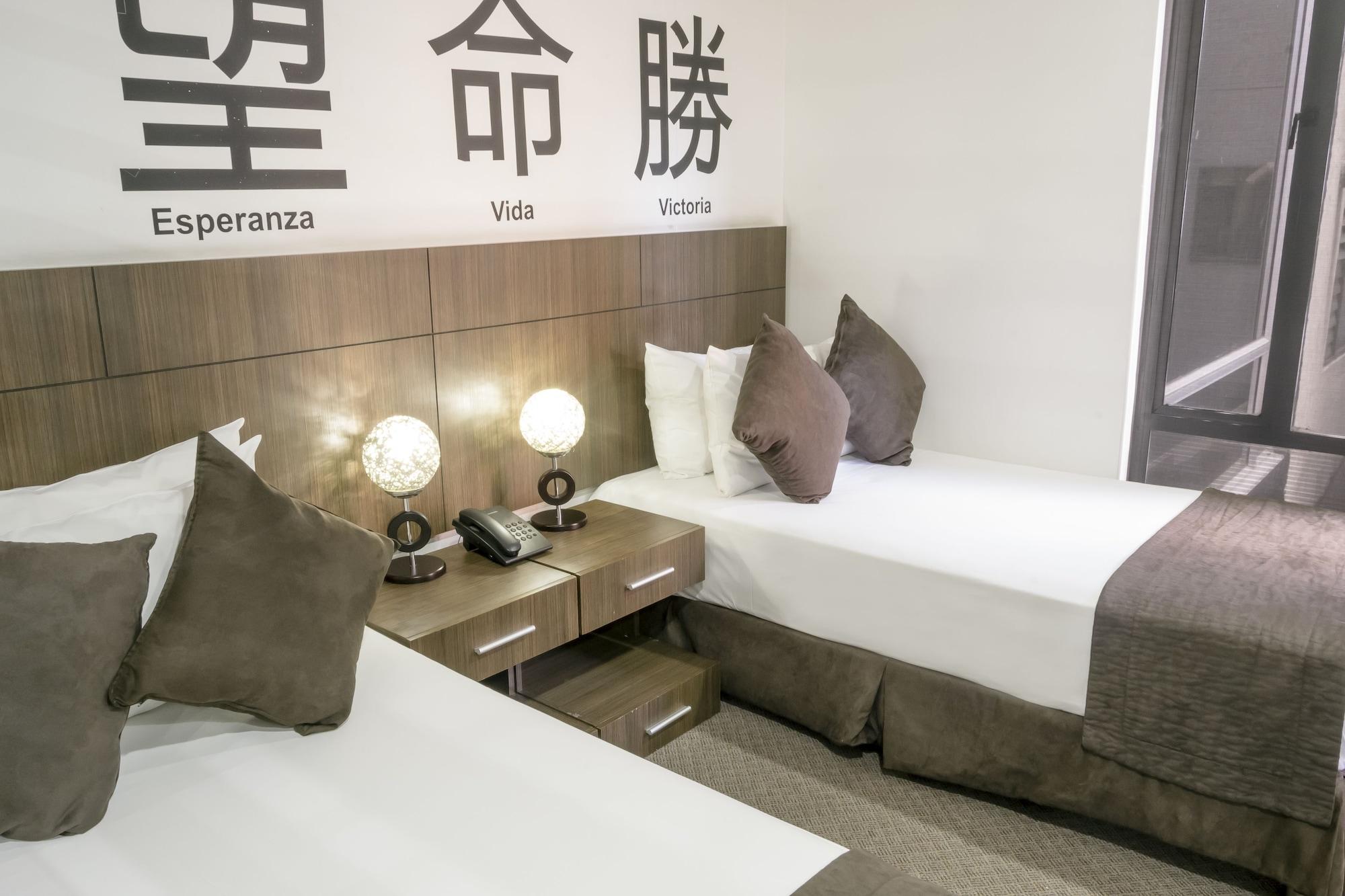 Regency La Feria Hotel