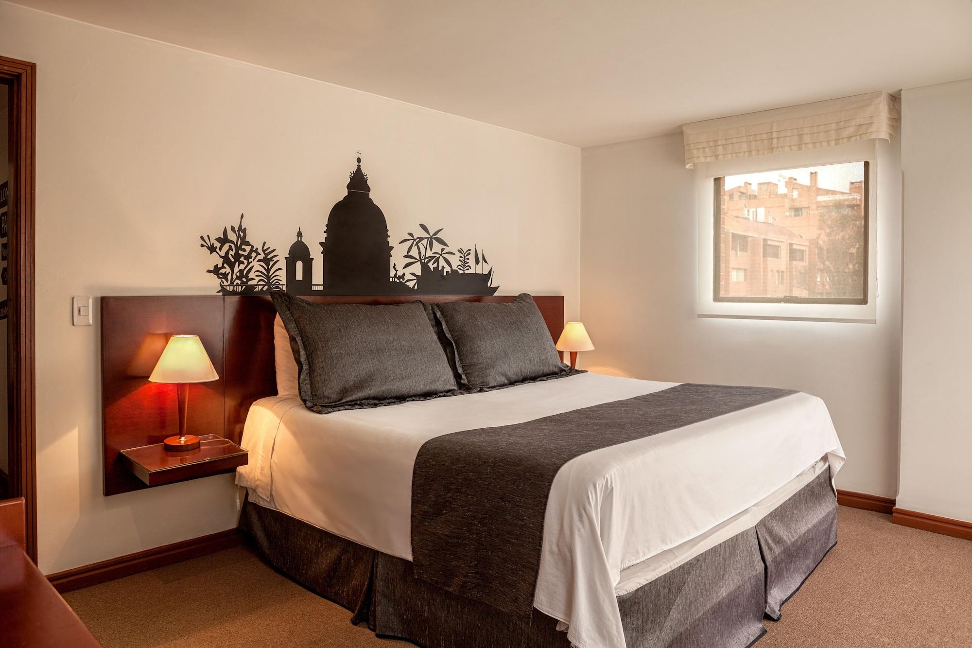 Cora 96 Street Aparthotel 4*