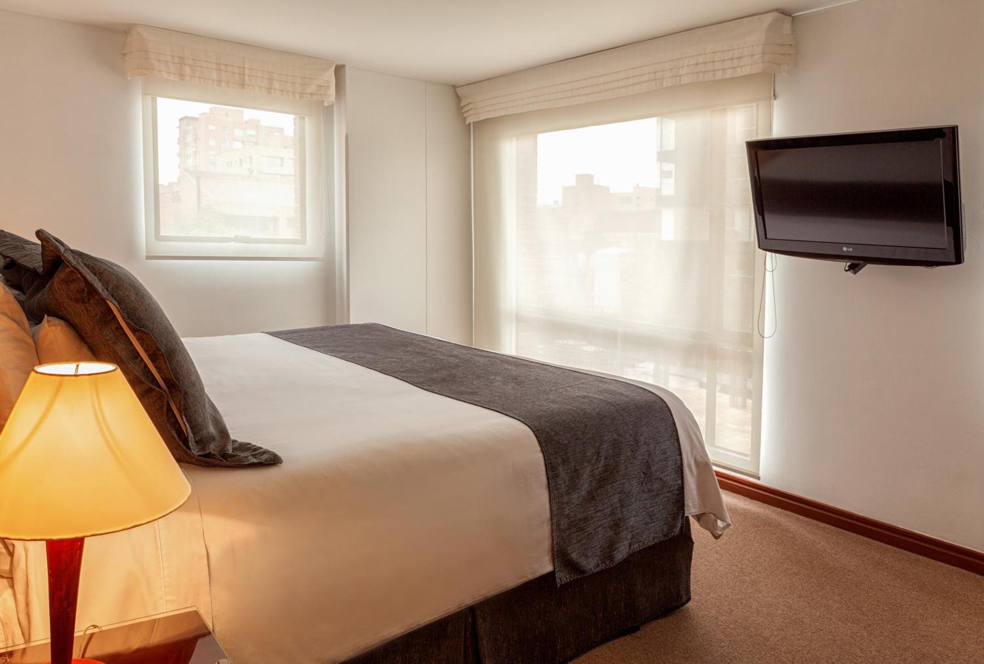 Cora 96 Street 4* Bogota