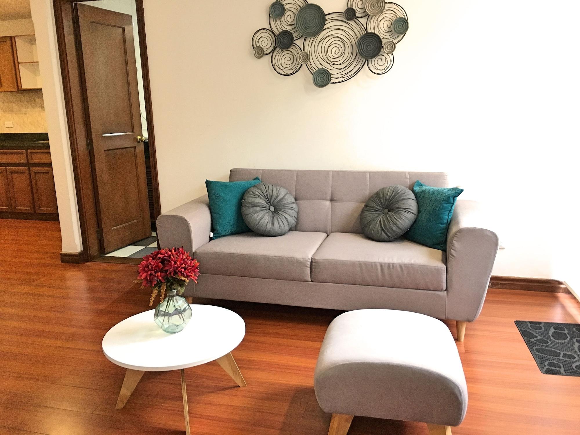 Cora 96 Street Aparthotel 4*