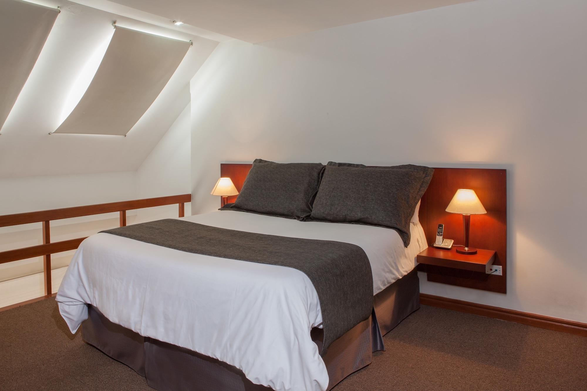 Cora 96 Street Aparthotel 4*