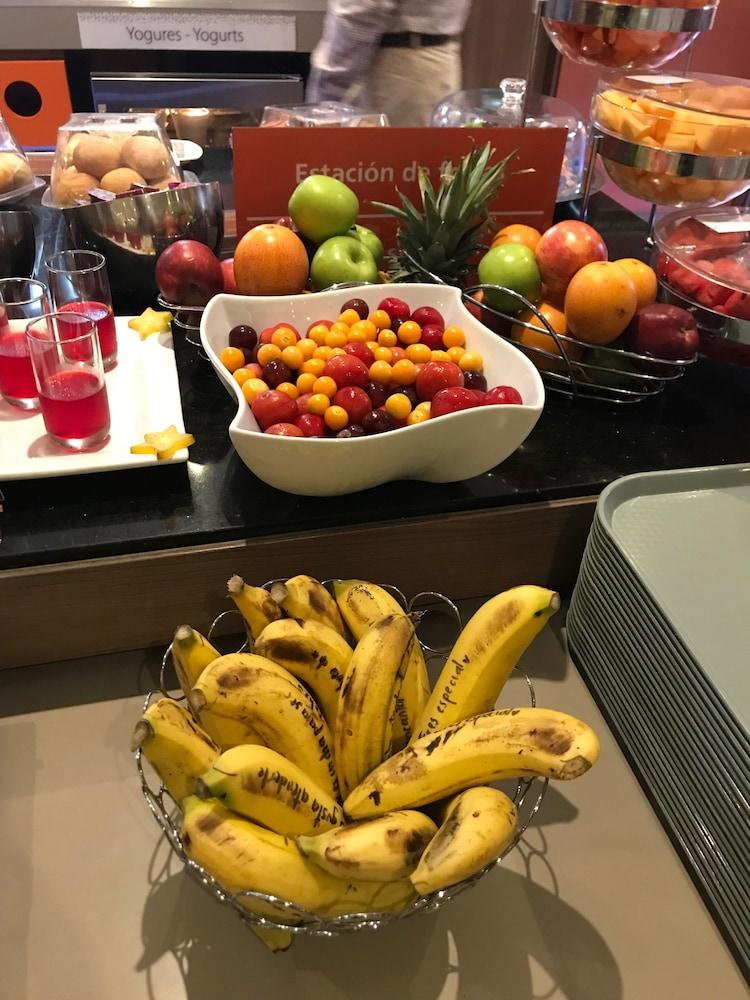 Hampton By Hilton Usaquen Hotel Bogota