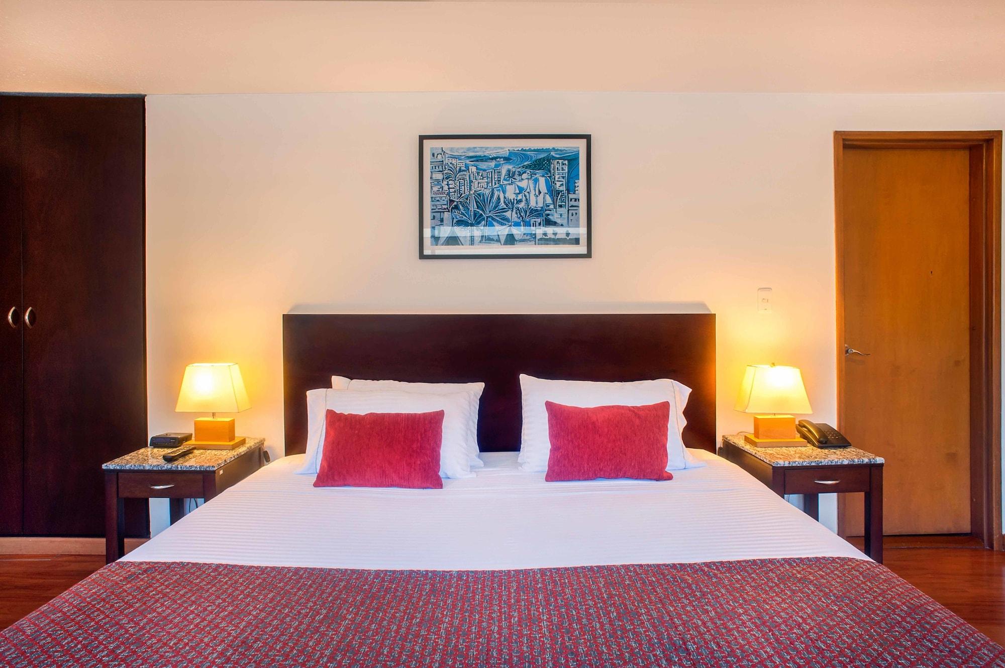 Oceania Museo Hotel