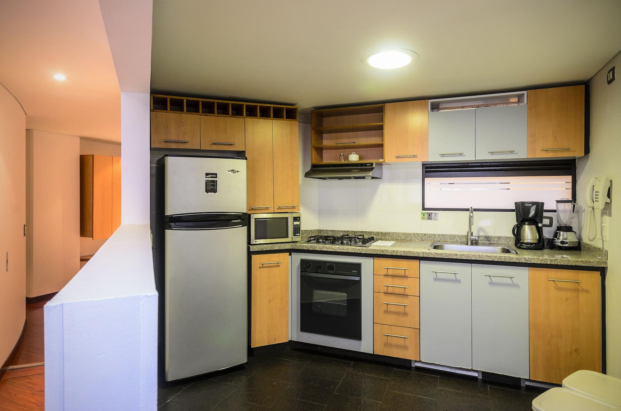 Travelers Obelisco Aparthotel 4*
