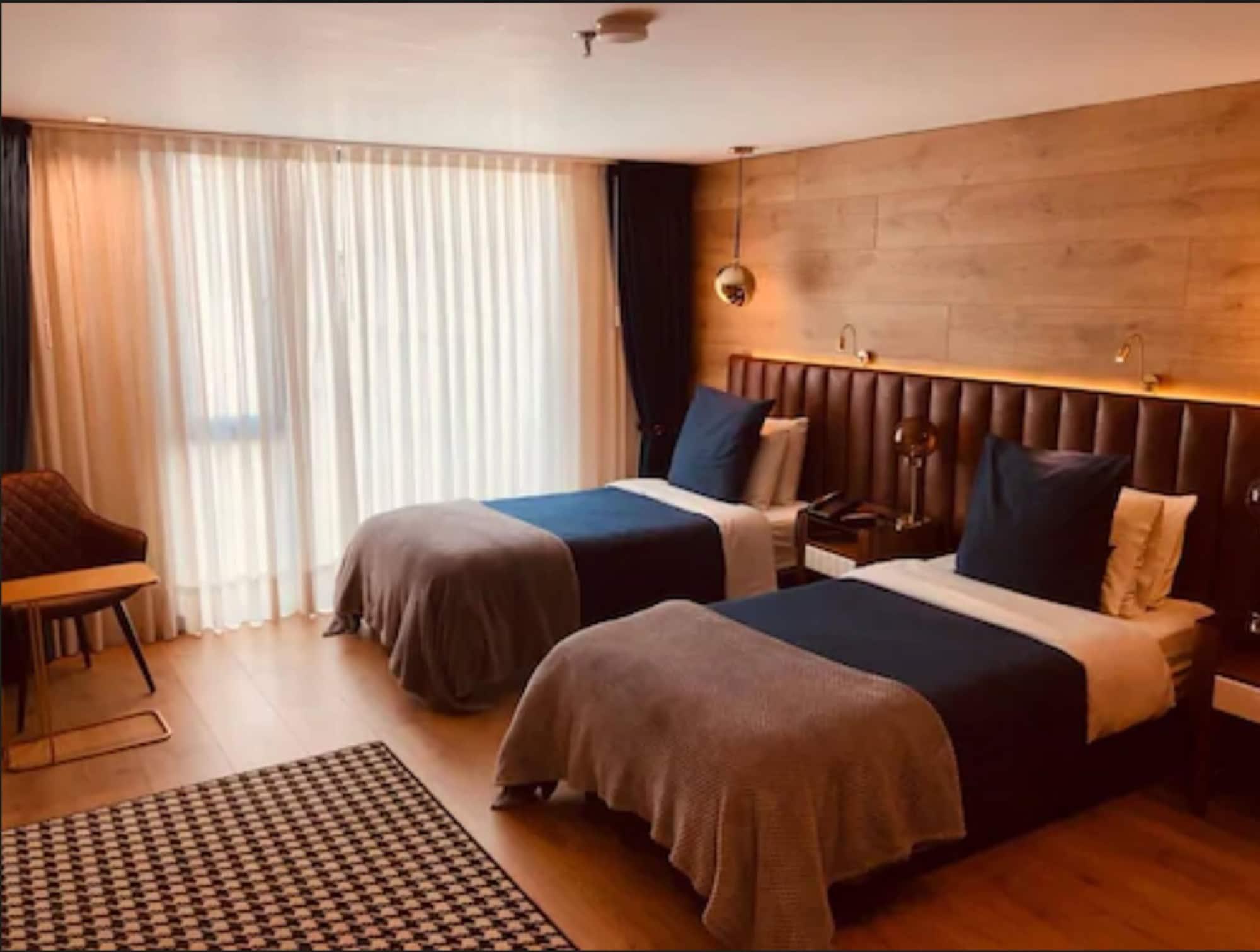 Viajero Bogota Hostel & Spa Hotel 4*