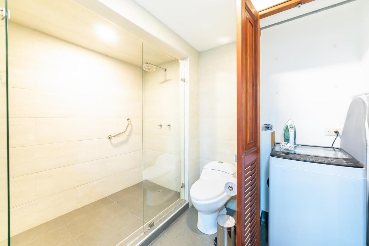 Comfortable Duplex In Parque 93 Apartment *