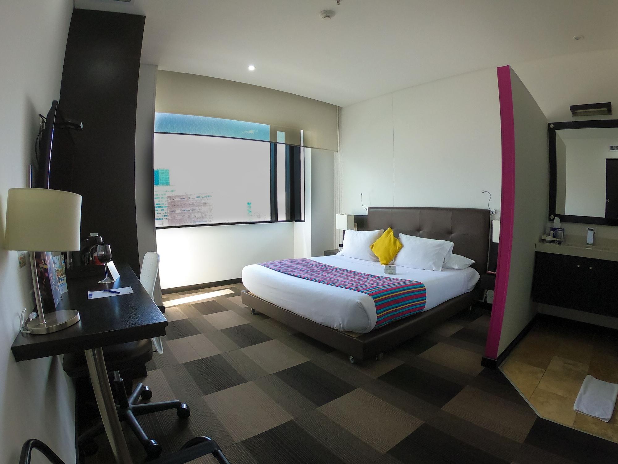 Tryp By Wyndham Usaquen 4*