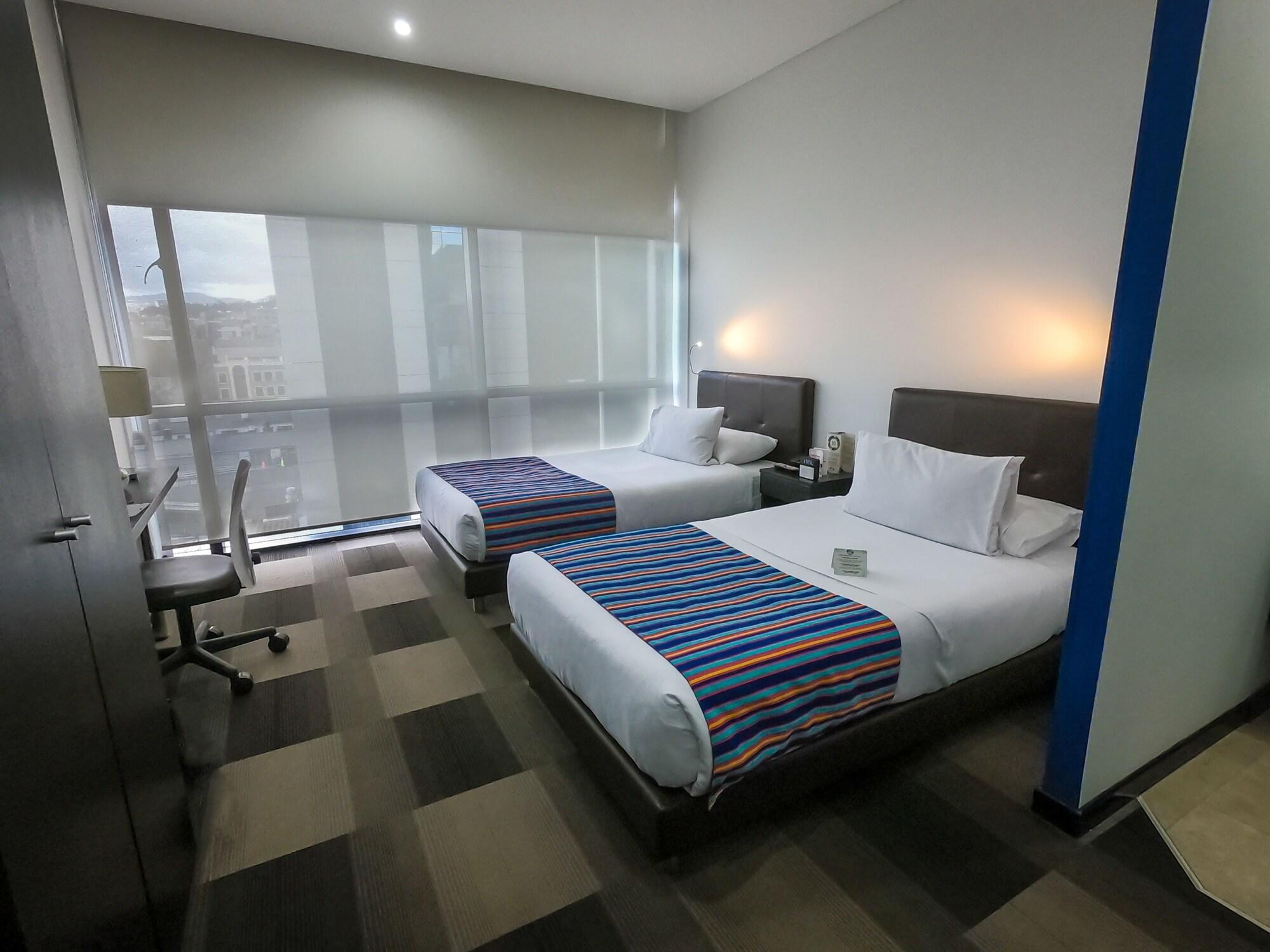 Hotel Tryp By Wyndham Usaquen Bogota