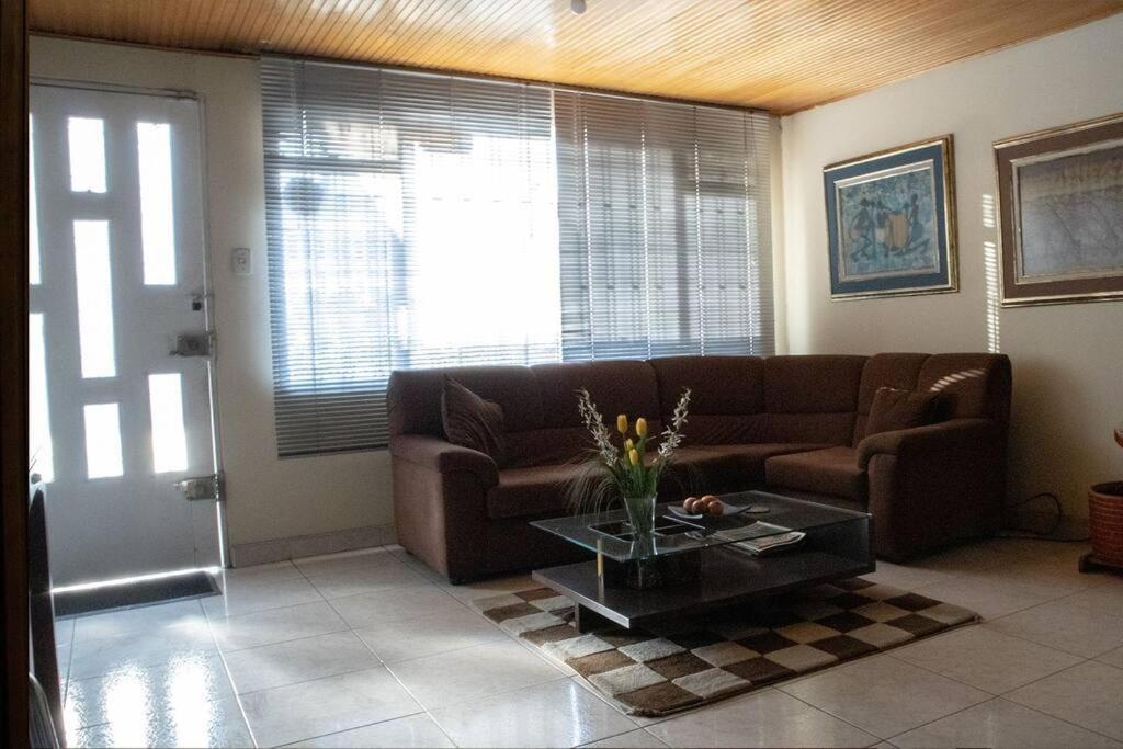 Privada. Cozy En Bogota. Amplia Apartment