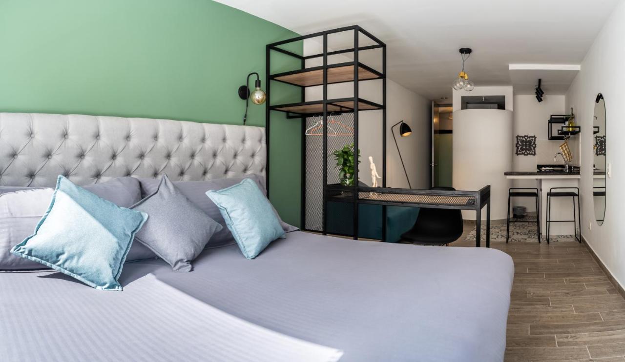 103 Wonderful House Aparthotel 2*