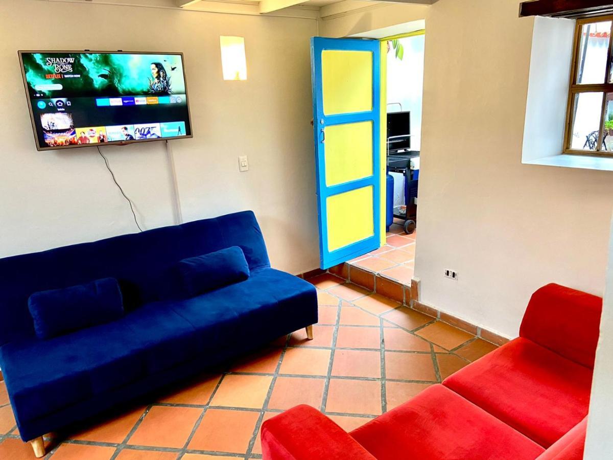 Guest house La Casa De Plazas Urban