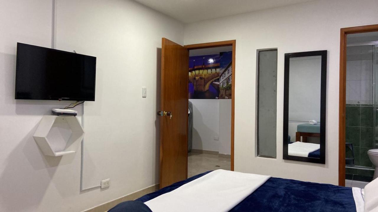 C Hotelera Rey.es Apartment Bogota