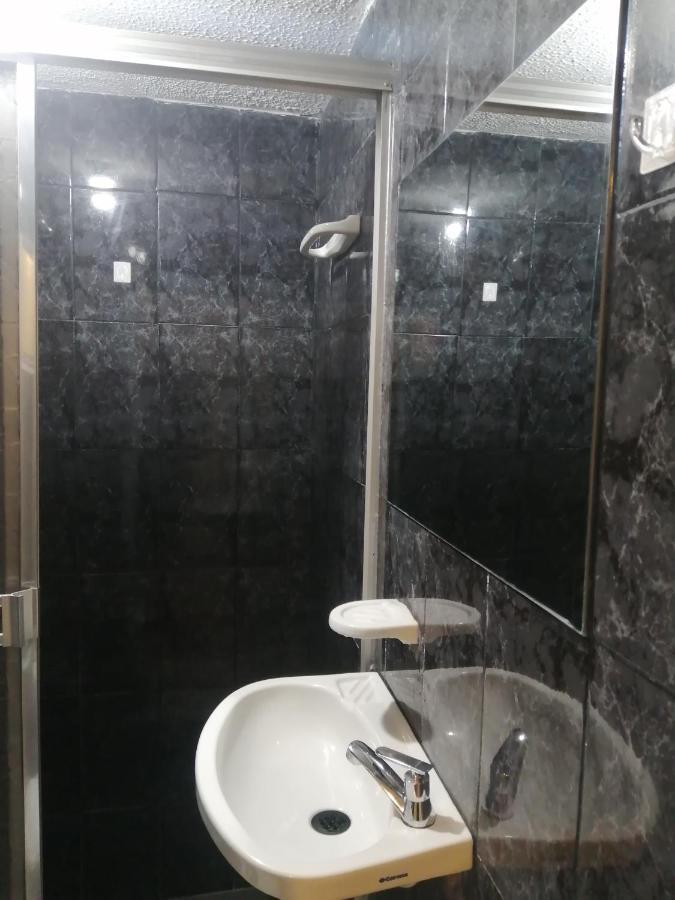 Privada Cerca Al Aeropuerto Y Terminal *