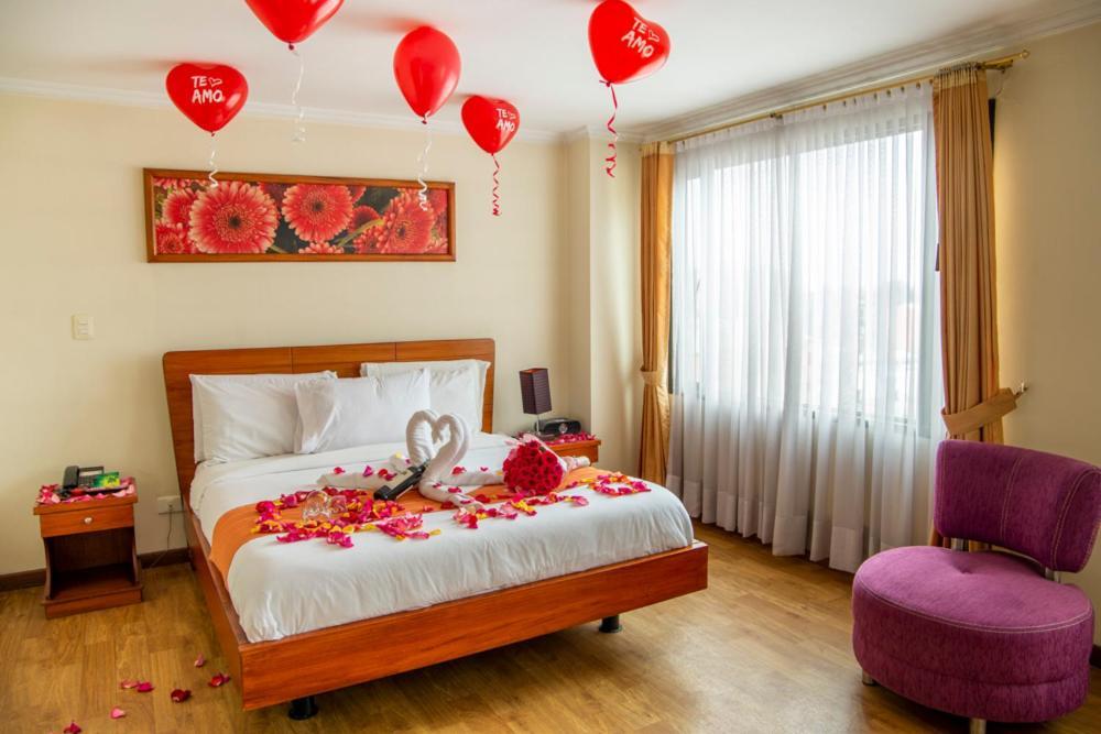 Hotel Splendor By Friends Company 4*