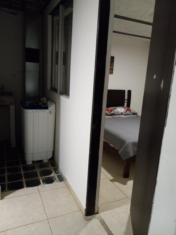 Apartment Cerca Aeropuerto, Fotos Y Huellas Visa Americana, Embajada Eeuu *