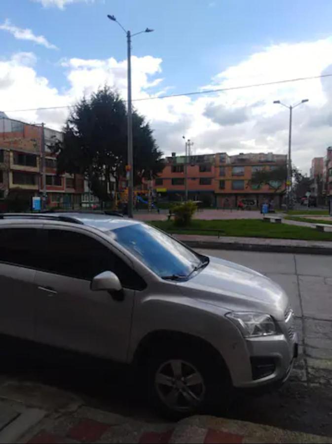 Cerca Aeropuerto, Fotos Y Huellas Visa Americana, Embajada Eeuu * Bogota