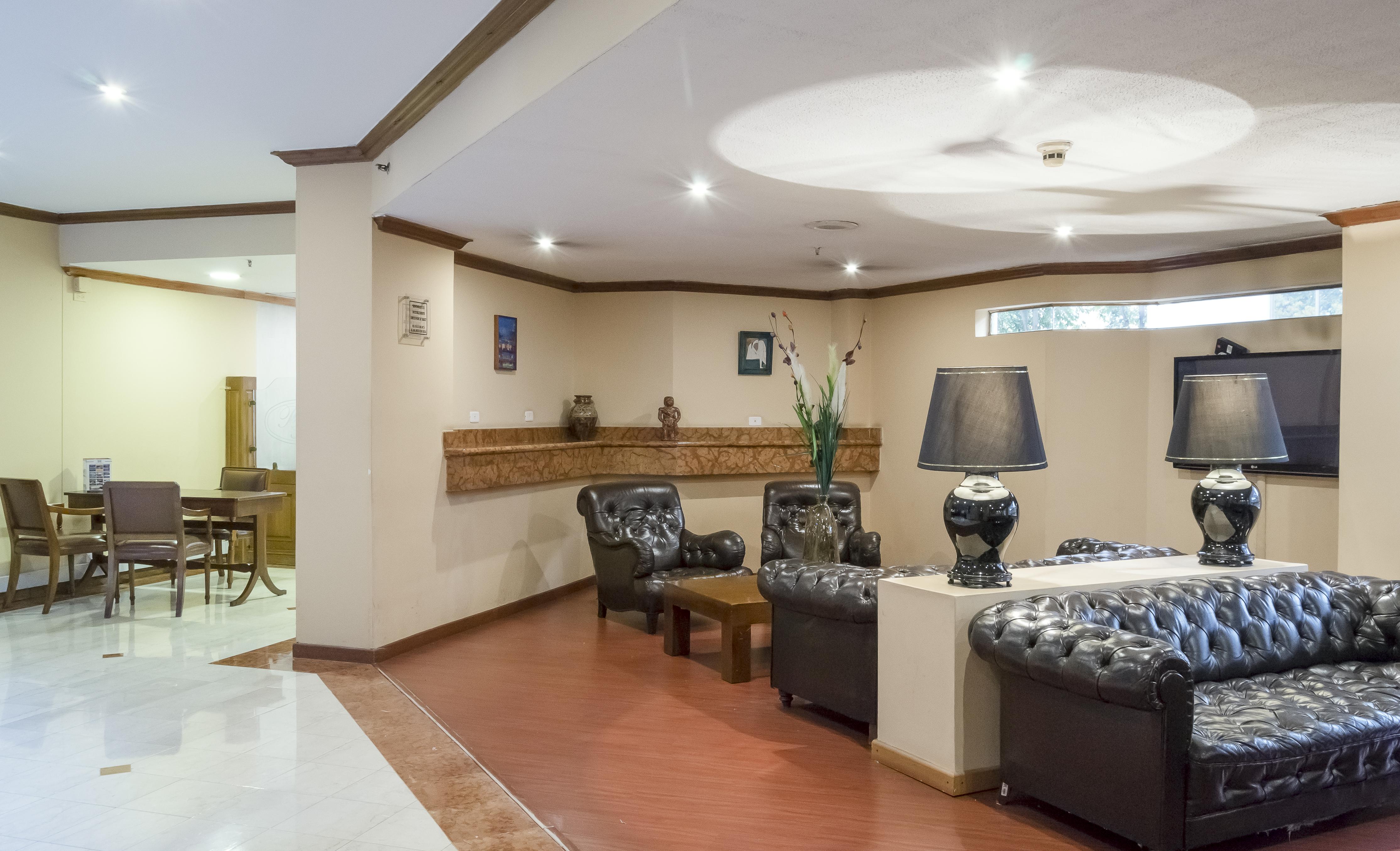Regency Usaquen Hotel 4*
