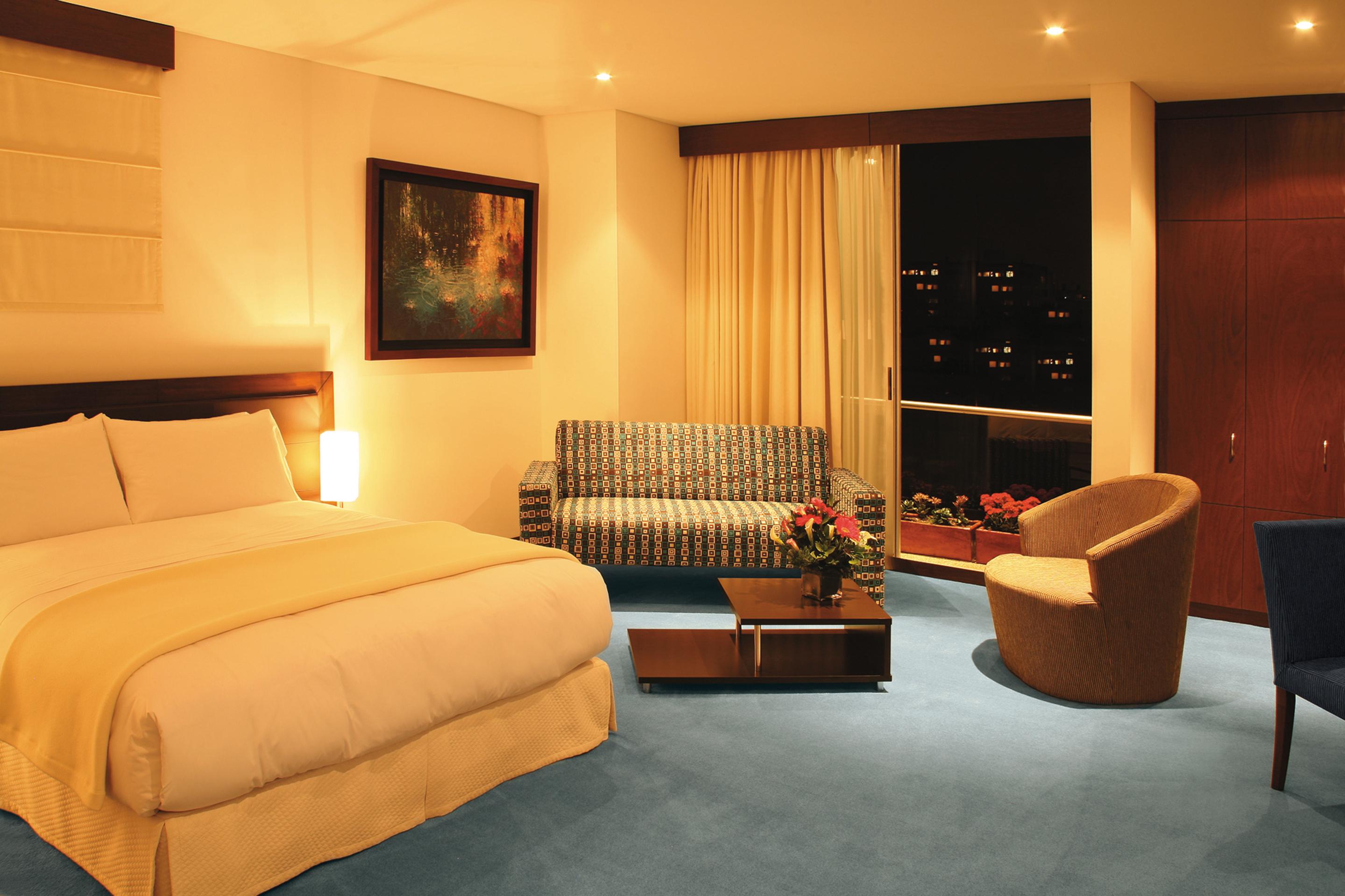 Hotel Blue