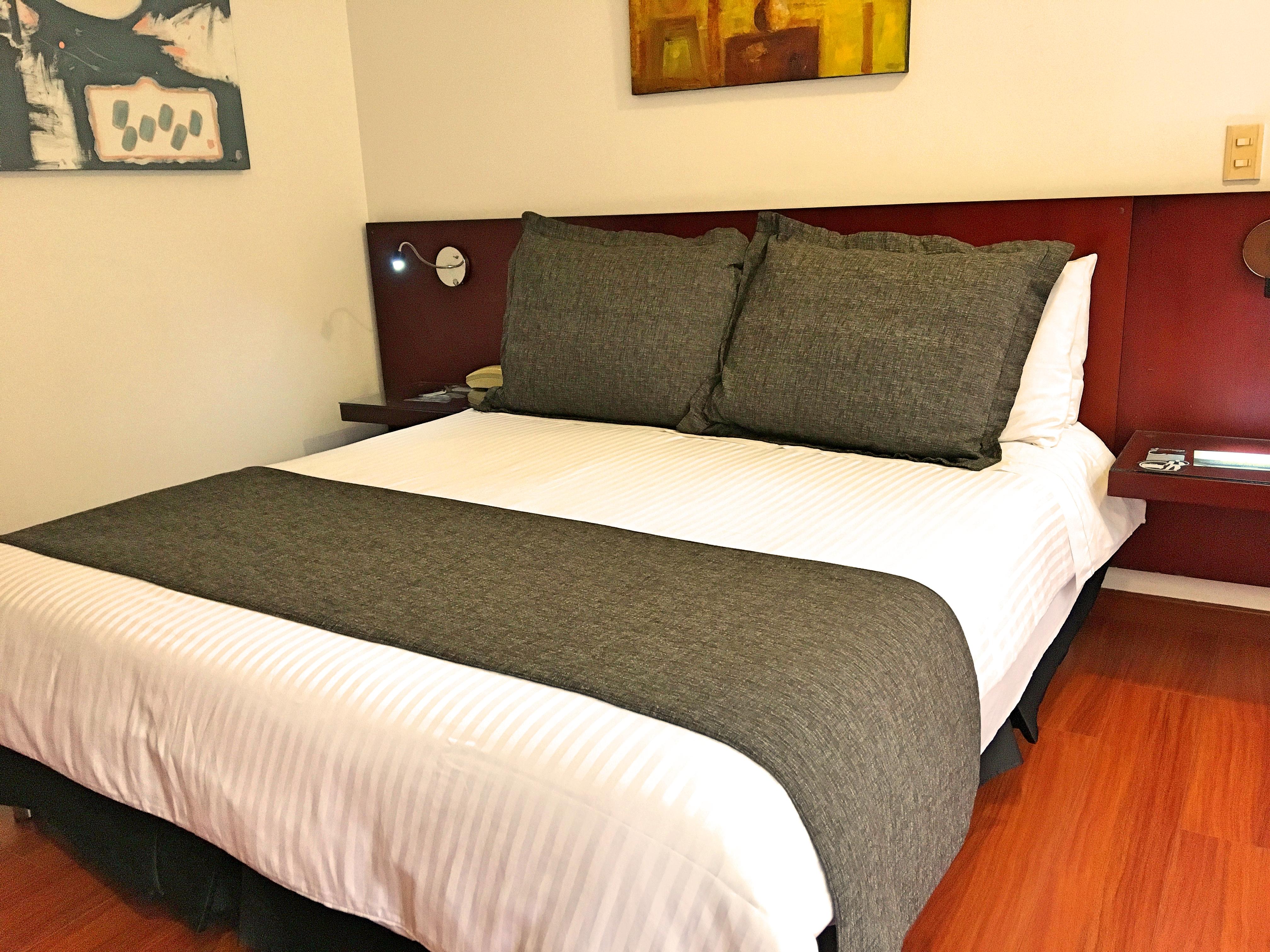 Cora 96 Street Aparthotel 4*