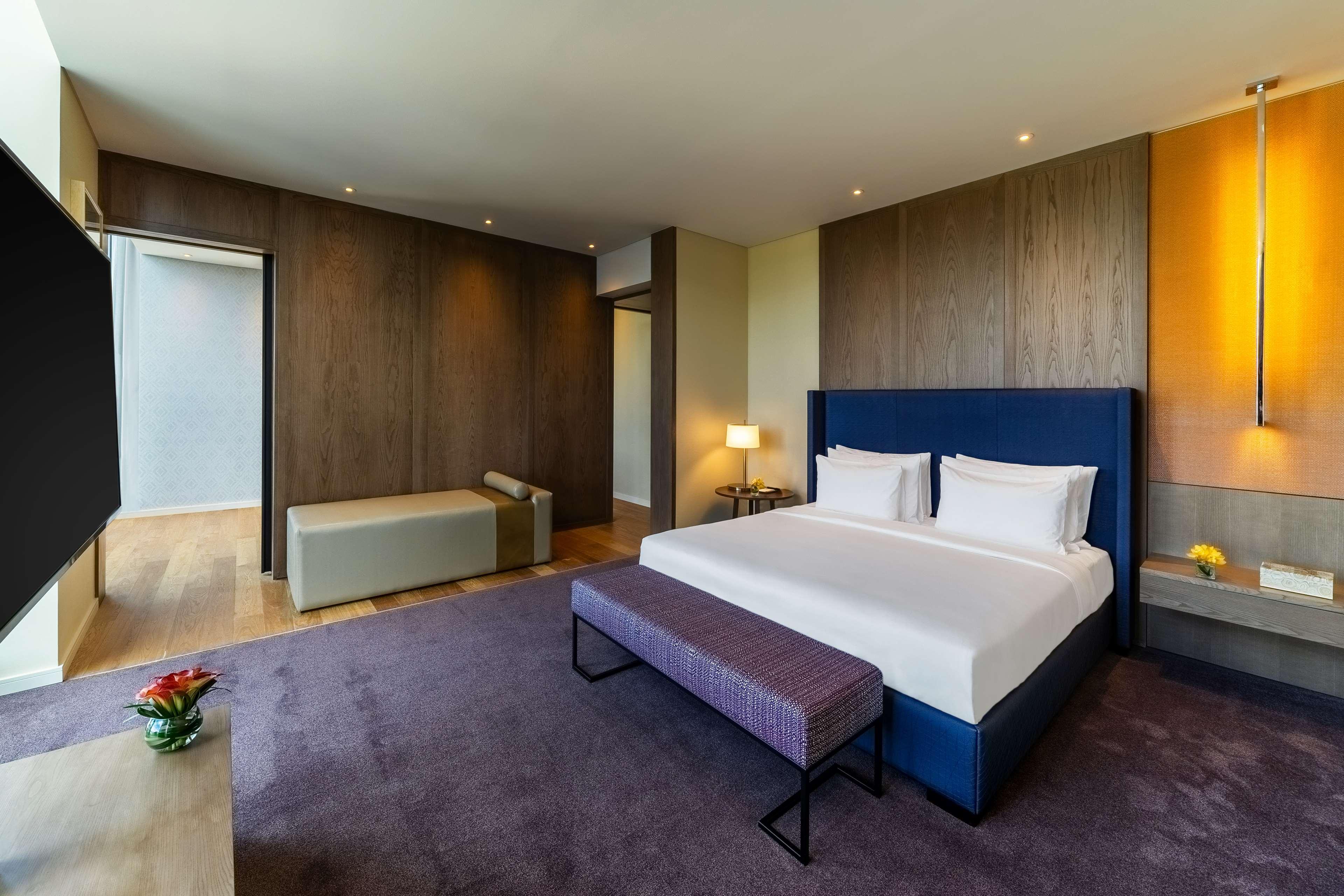 Grand Hyatt Hotel 5*