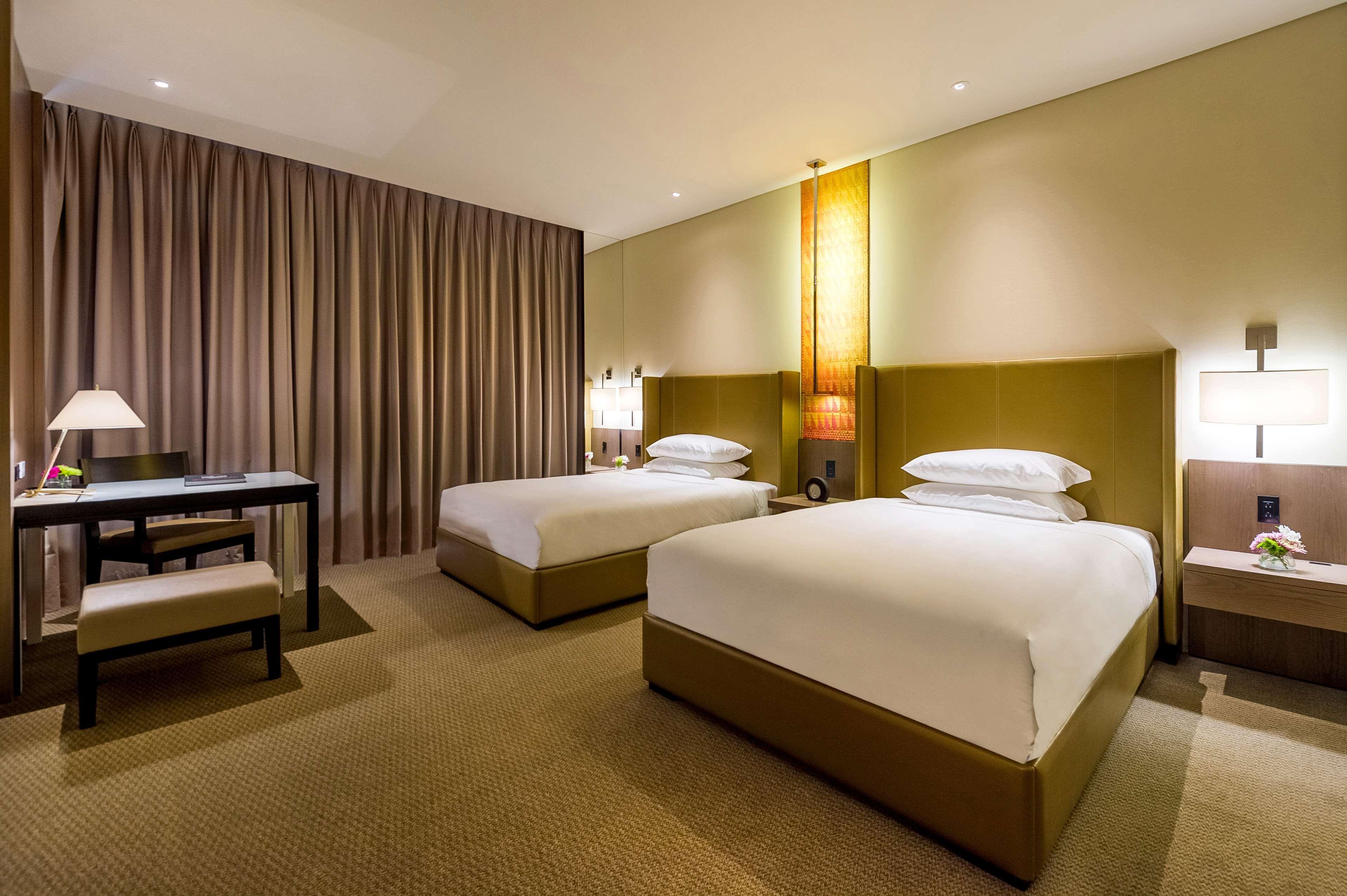 Grand Hyatt 5*