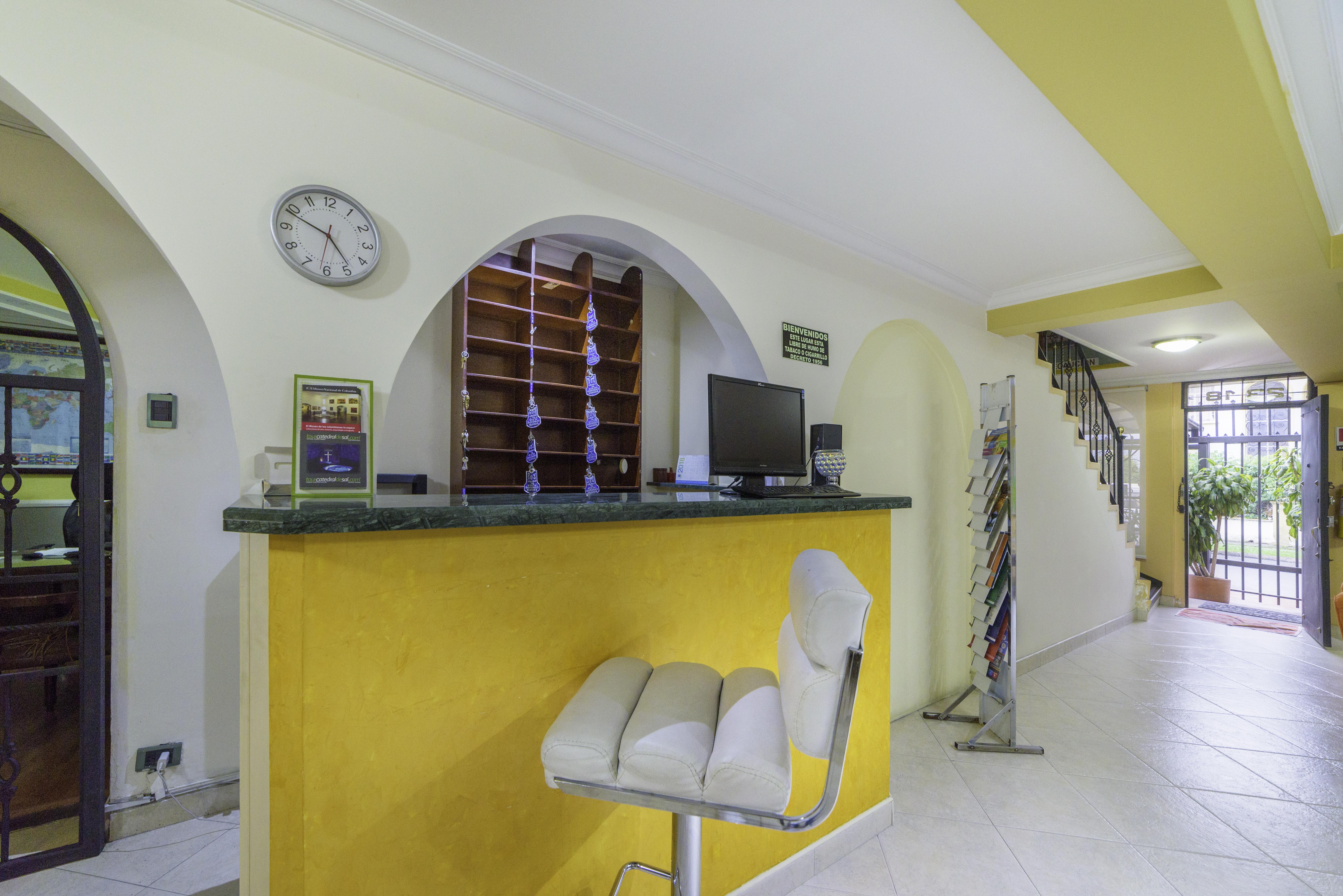 Titas House 2* Bogota