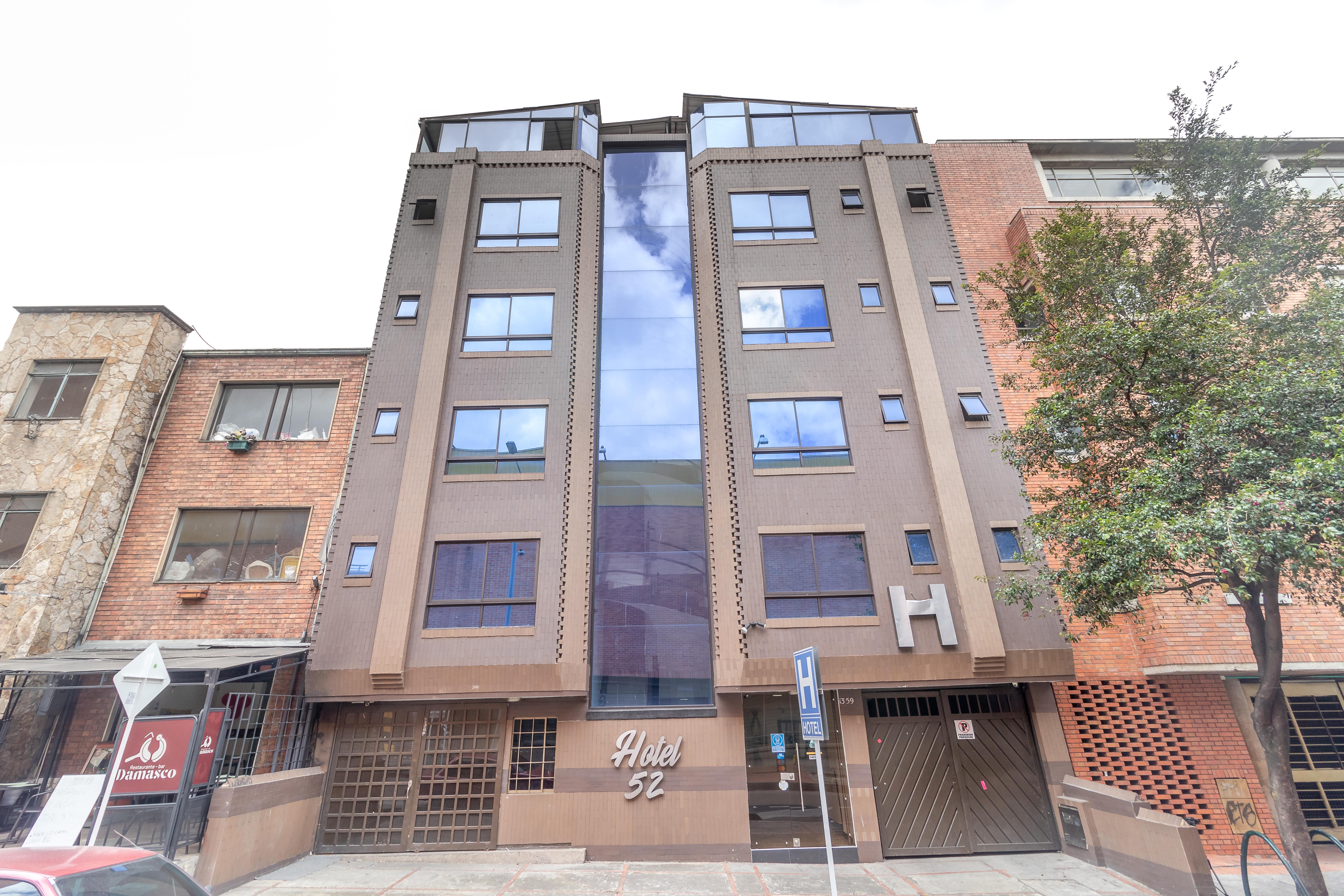 Ayenda 1086 Torre 52 Bogota