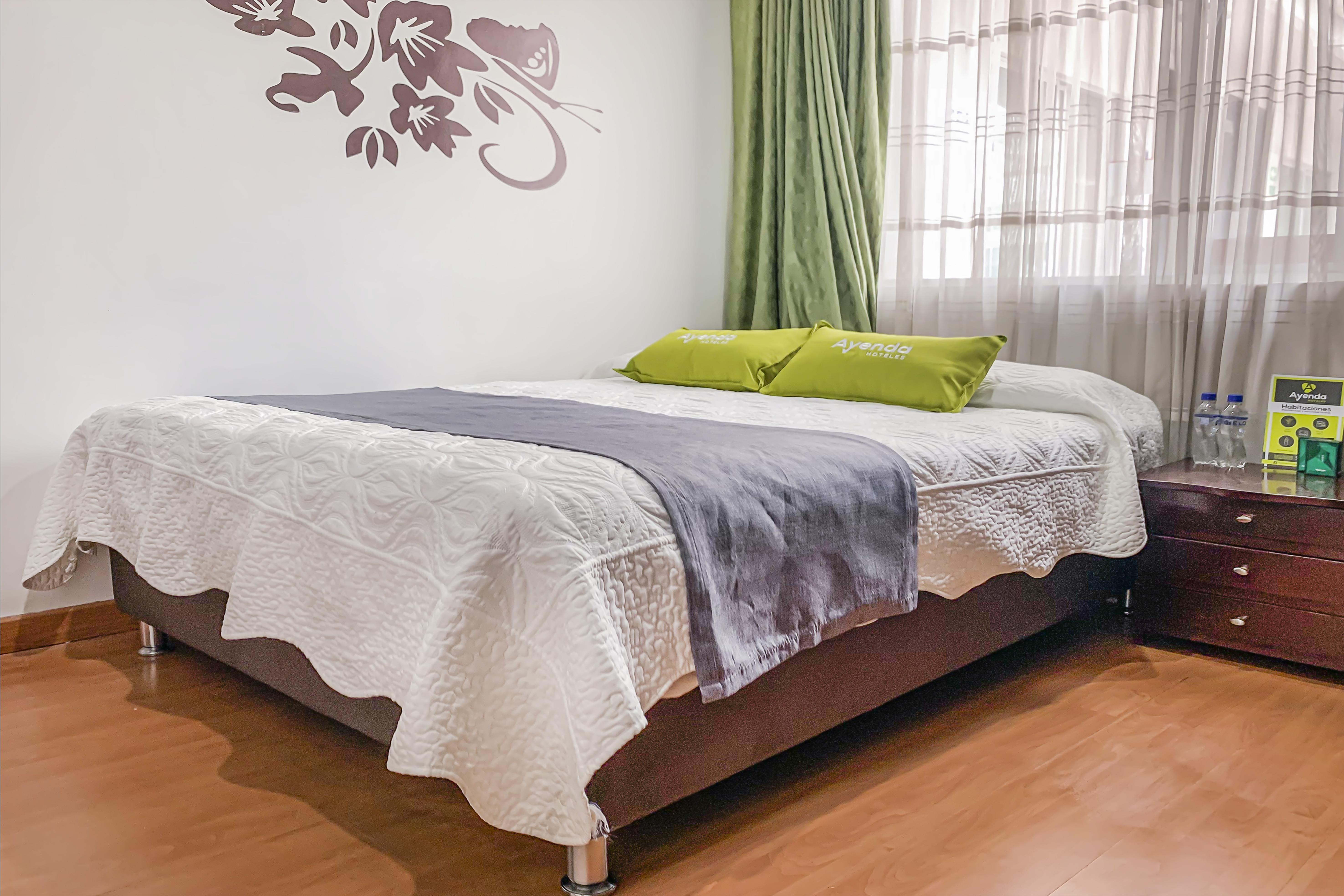 Ayenda 1080 Alpes Castellana Bed & Breakfast 3*
