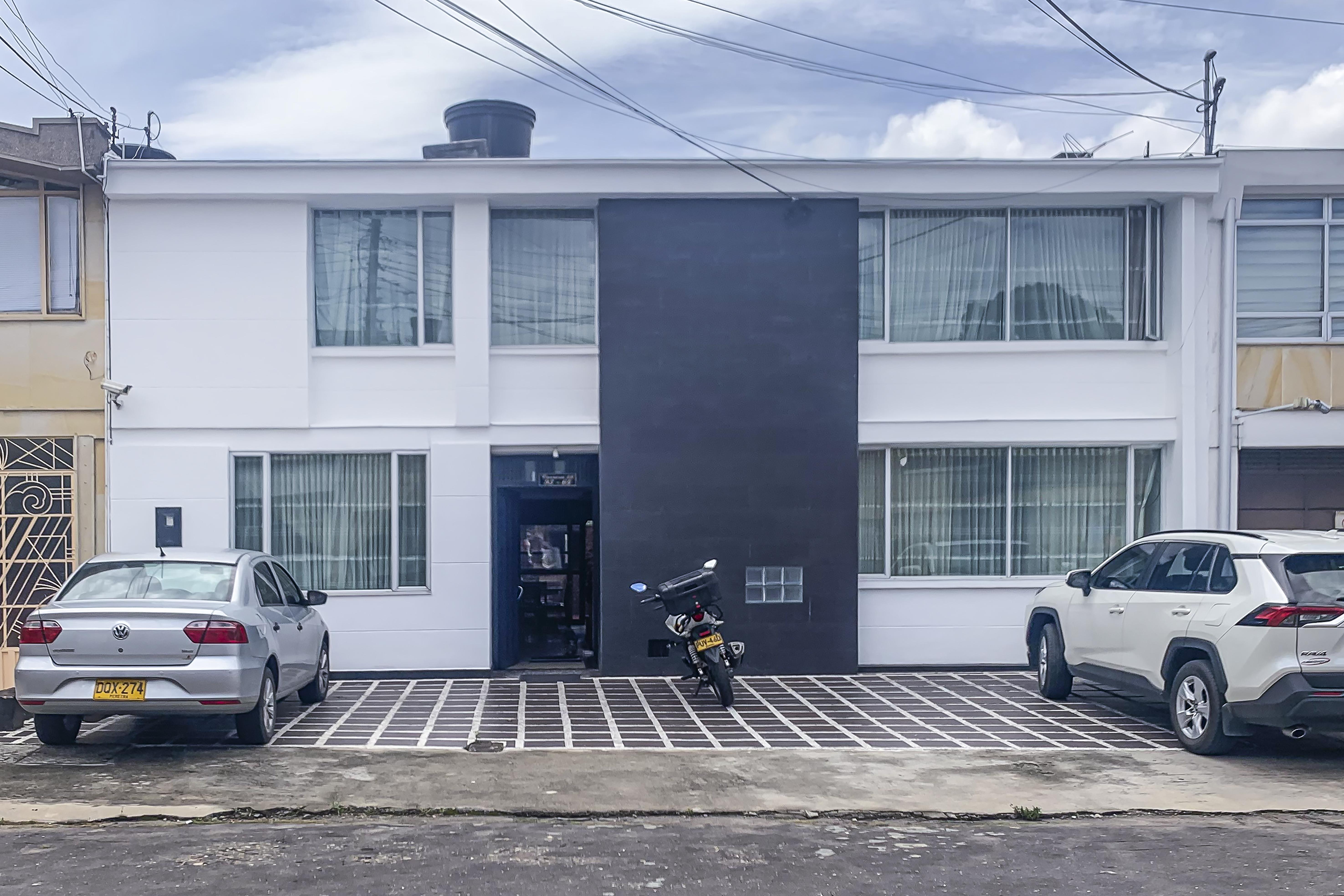 Ayenda 1080 Alpes Castellana Bed & Breakfast Bogota