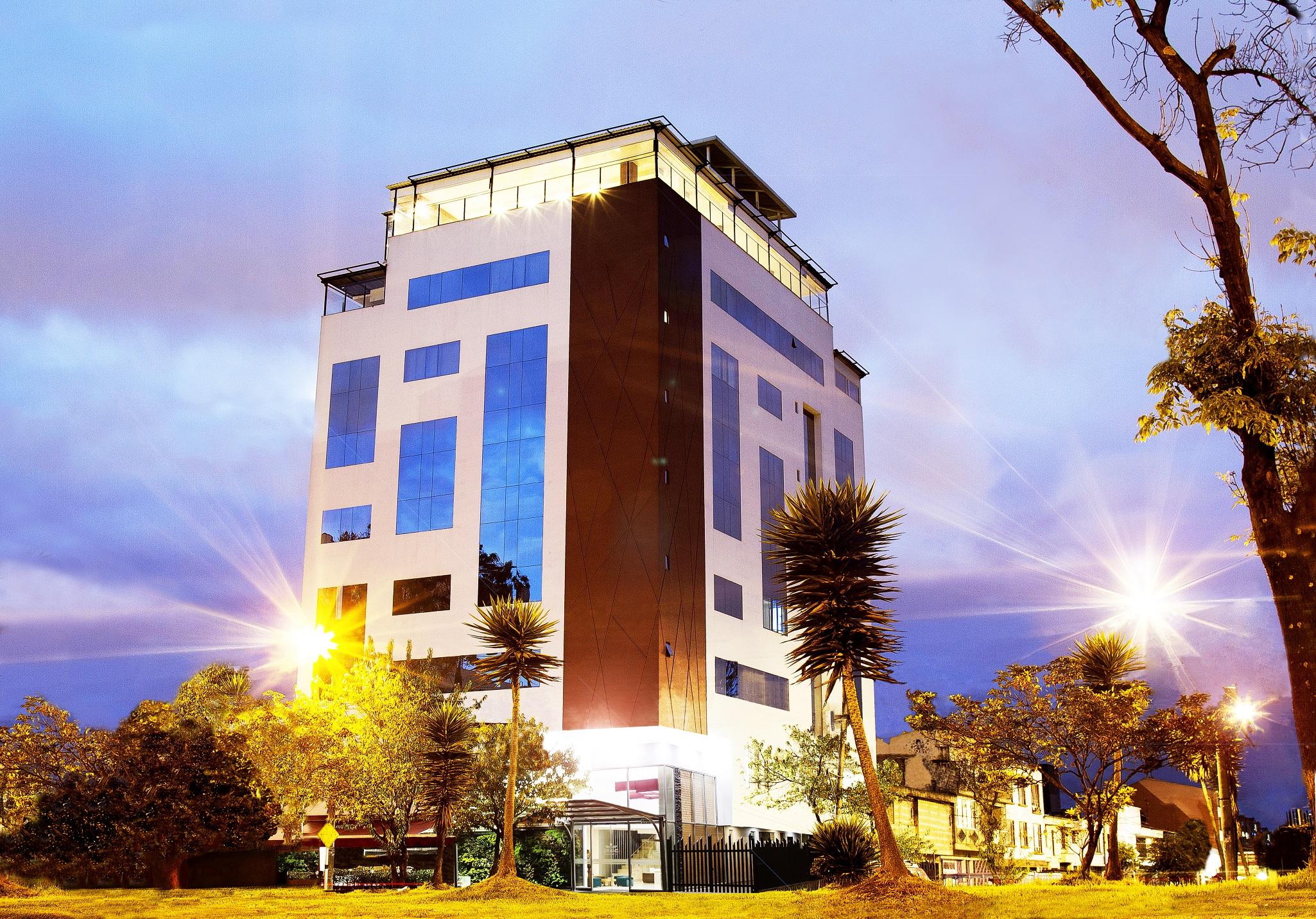 Sm Grand Hotel 4*