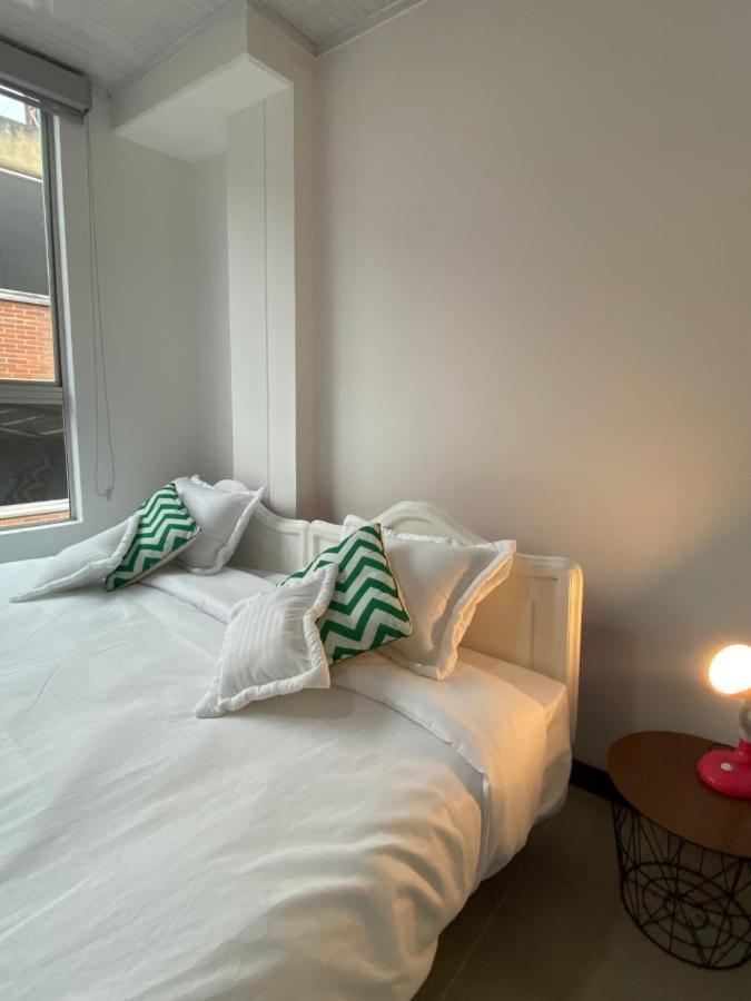 Apartment A7 Apartasuites Homes Bogota