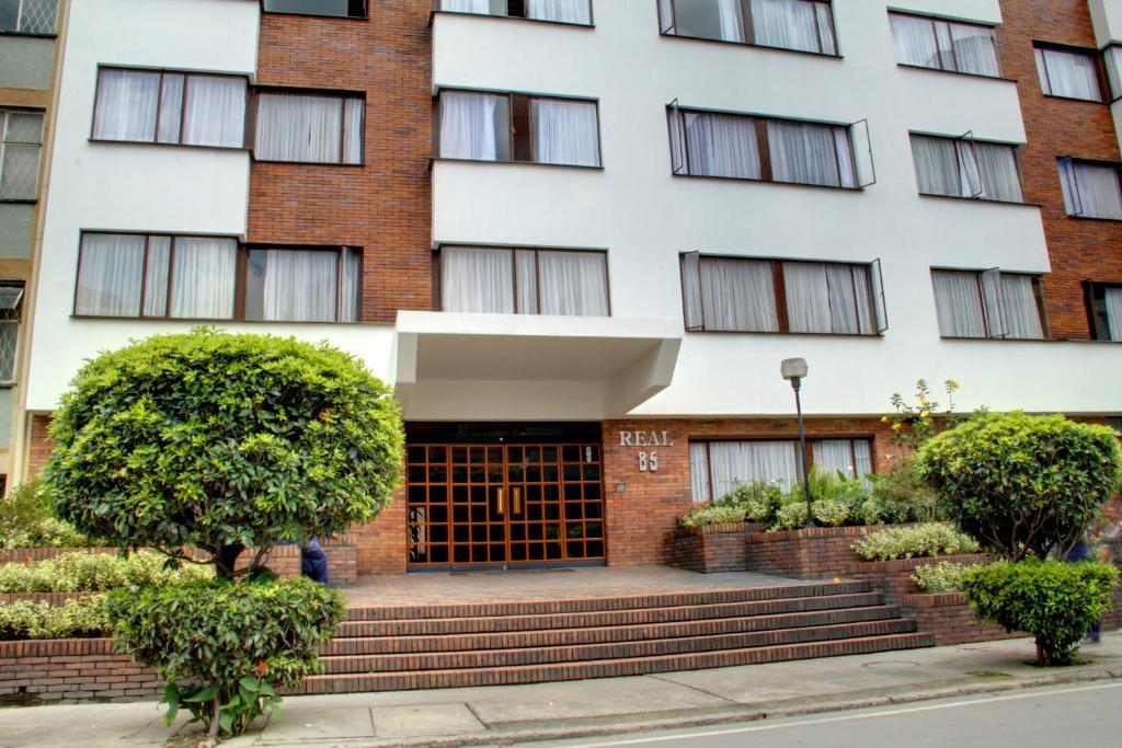 Aparthotel Real 85 3*