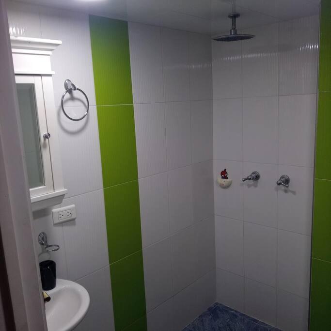 Apartamento Rodeado Por Zona Apartment Bogota