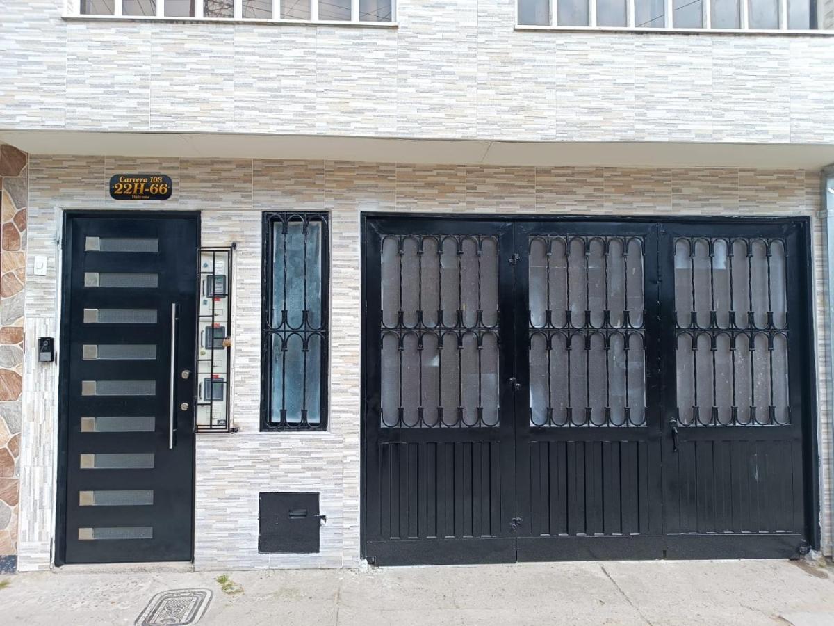 Apartamento Cerca Al Aeropuerto A 8 Minutos Homestay Bogota