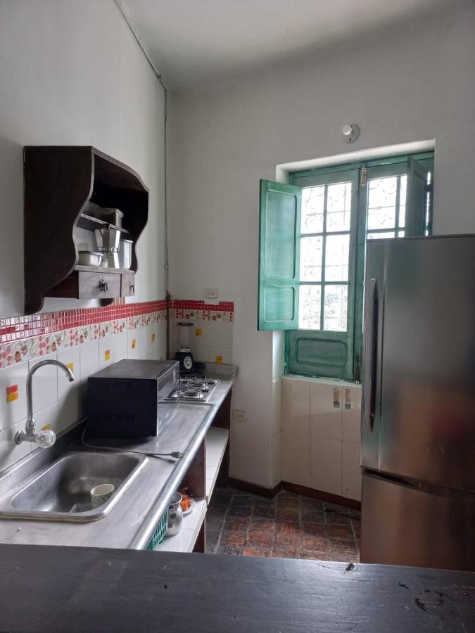 Albergue Mochileros Viajeros *
