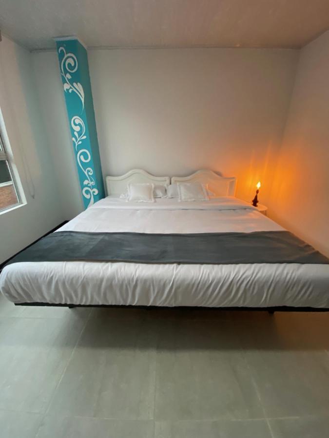 A7 Apartasuites Homes Apartment *