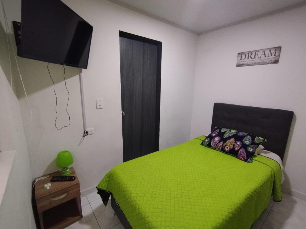 Aloha Albergue *