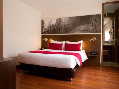 84 Dc Hotel Bogota