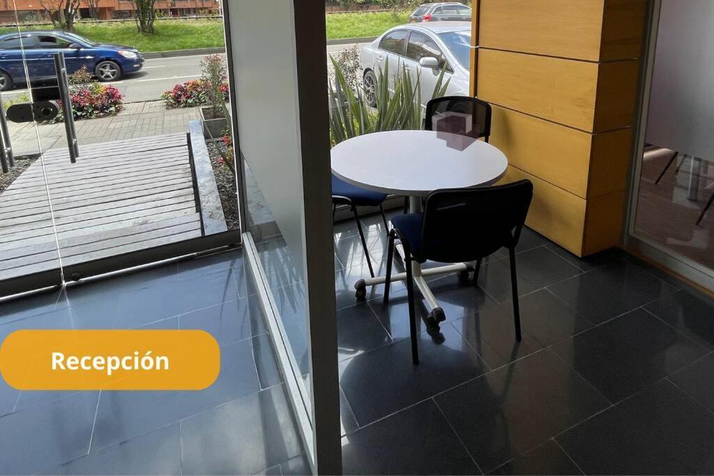 Apartamento Independiente Santa Barbara Alta 404 Apartment *