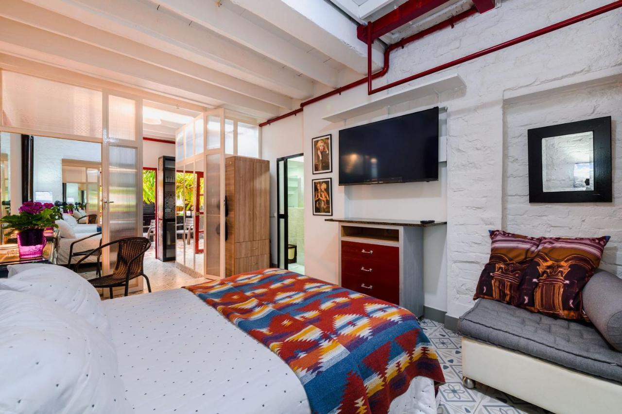 Angel Yanez Apartment