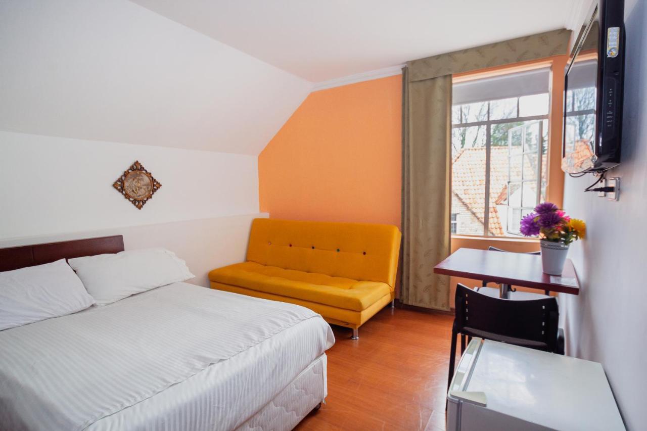 Apartamento Apartasuites & Plaza 36 *