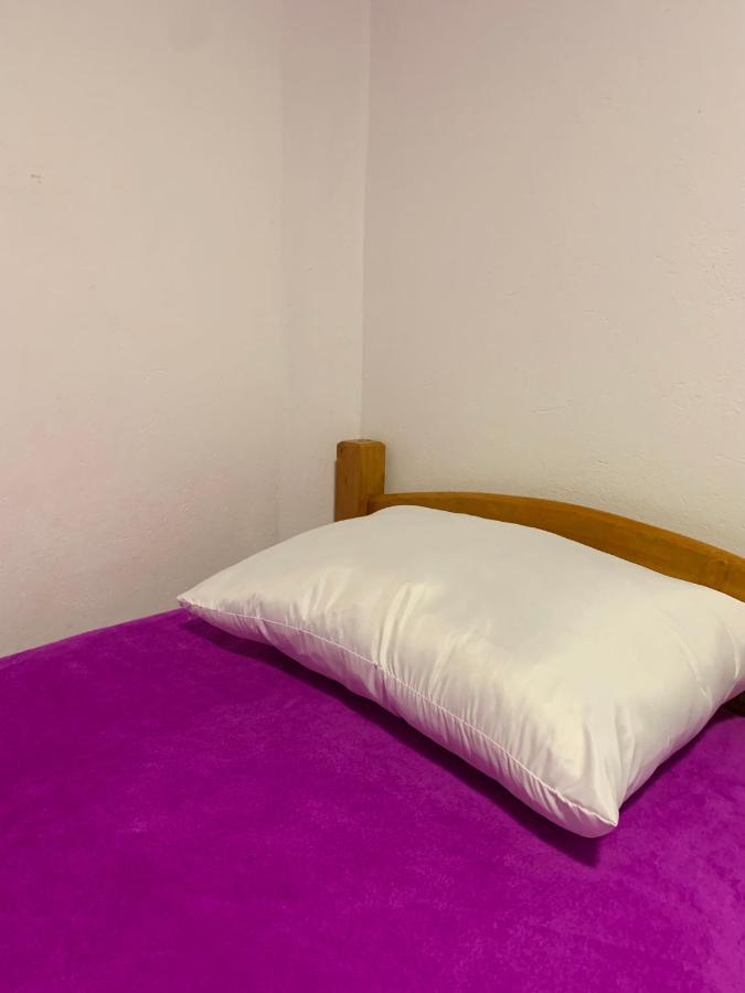 Cercana Al Aeropuerto Guest house Bogota
