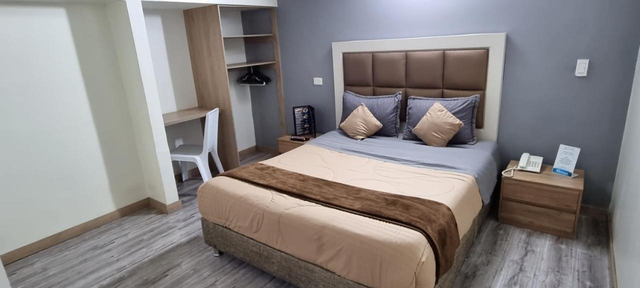 Hotel Blue House Corferias Bogota