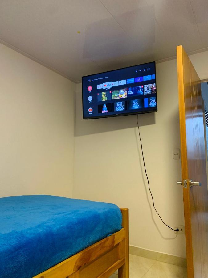 Cercana Al Aeropuerto Guest house Bogota