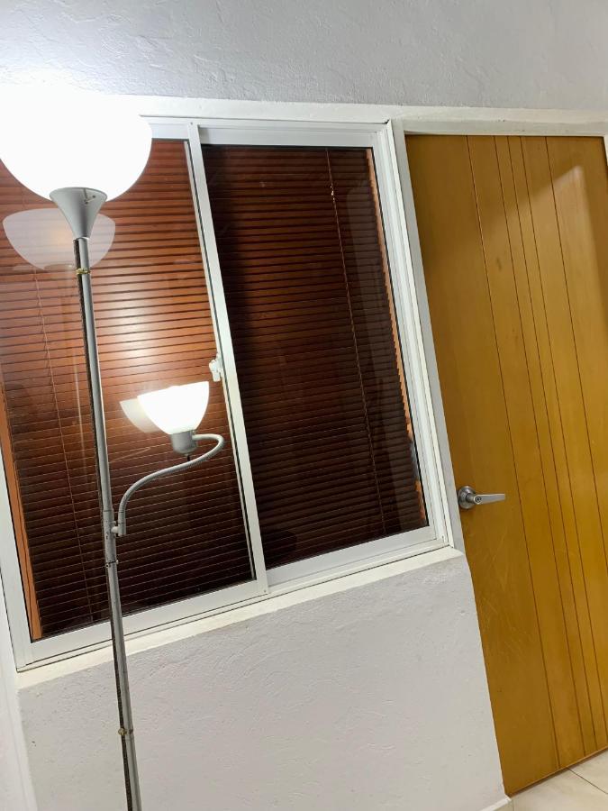 Cercana Al Aeropuerto Guest house